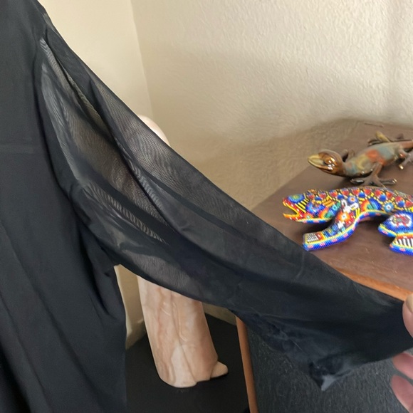 🖤💎Sweet Violet Black Stretchy Top W/Crystals At Rounded Neckline Size 3X - Picture 6 of 9